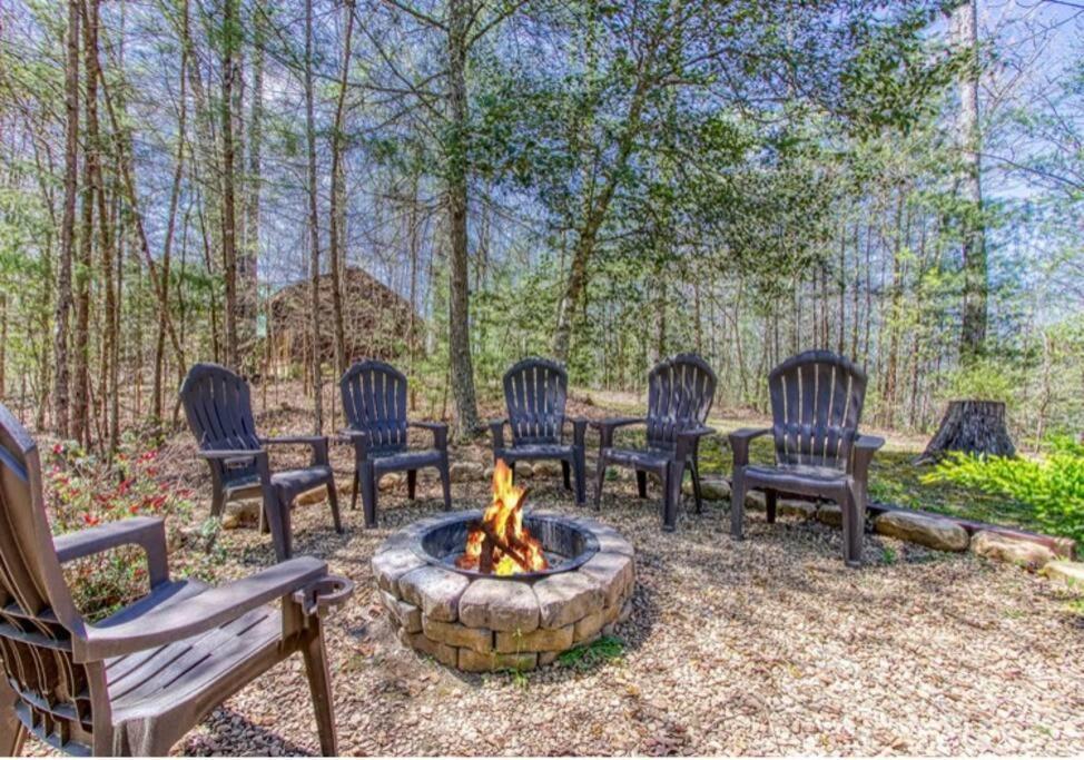 Lazy Bear Cabin Sevierville Exterior foto