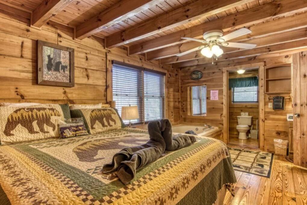Lazy Bear Cabin Sevierville Exterior foto
